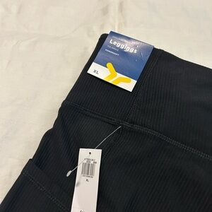 Old Navy Black Ribbed High‑Waist Leggings XL and Sports Bra L